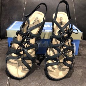 Cobbie Cuddler “Glenda” sandals.  Size 8.5 wide.
